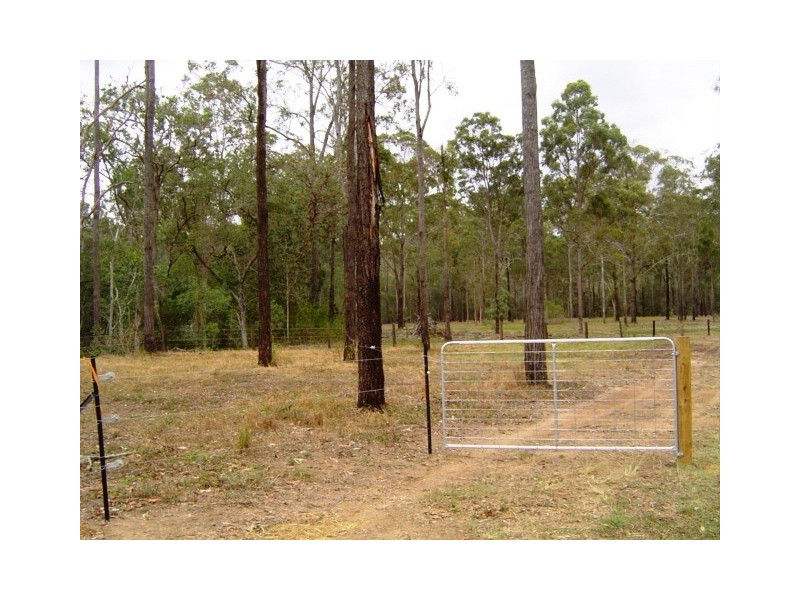 327 Greensward Road, Tamborine QLD 4270