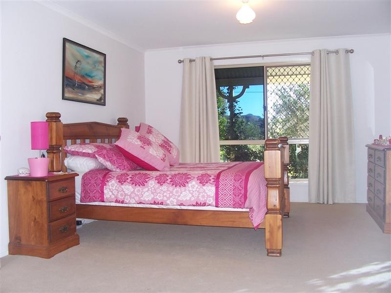 Kooralbyn QLD 4285