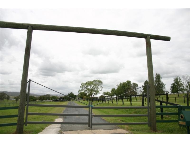Oaky Creek QLD 4285