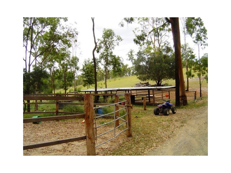 Logan Village QLD 4207