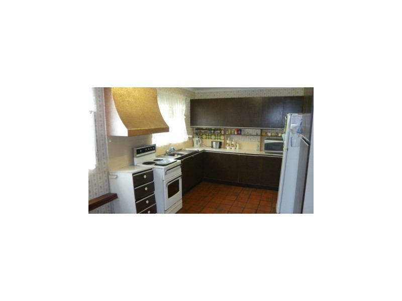 24 Werona ST, Slacks Creek QLD 4127