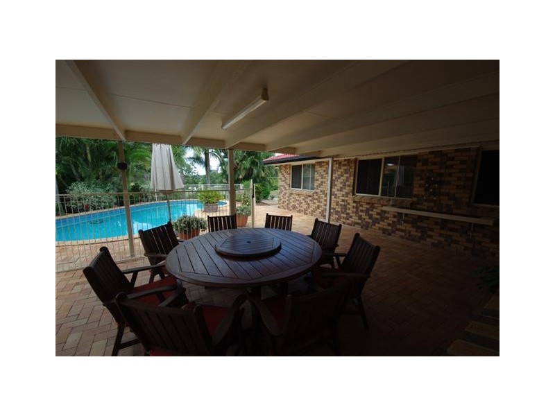 5 Prenzlau Crest, Windaroo QLD 4207