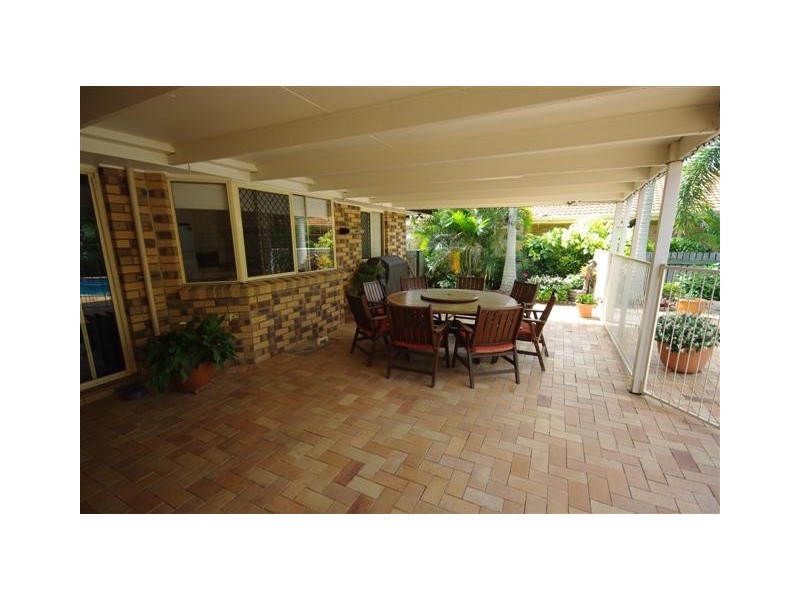 5 Prenzlau Crest, Windaroo QLD 4207