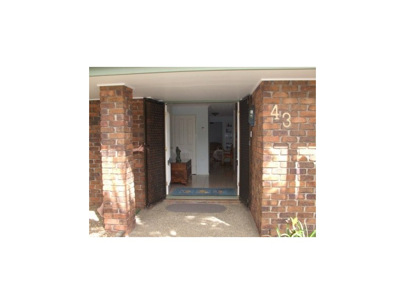 43 Carl Heck Blvd, Windaroo QLD 4207
