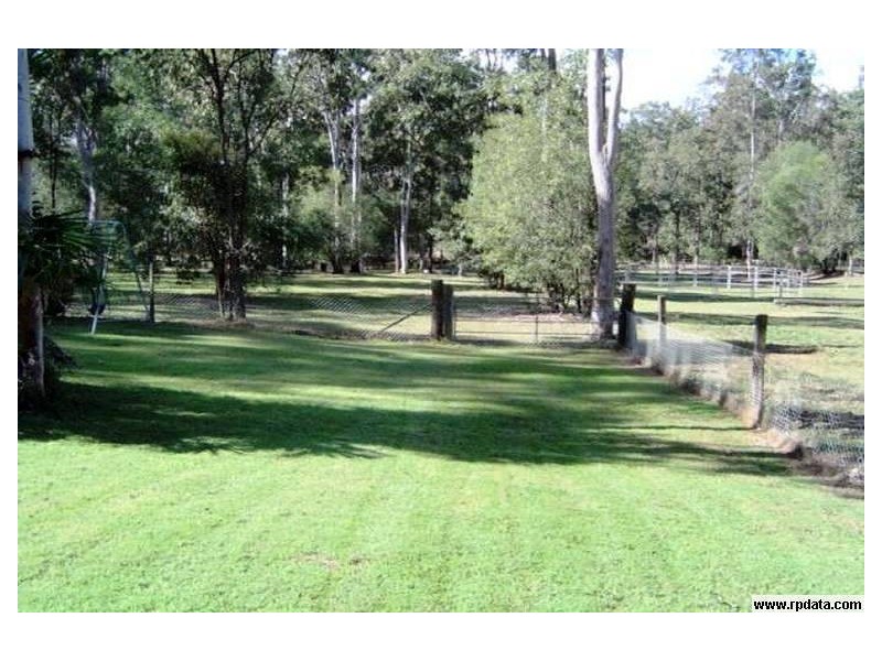 264 BOOMERANG, Tamborine QLD 4270