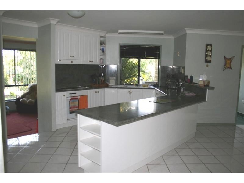 Gleneagle QLD 4285