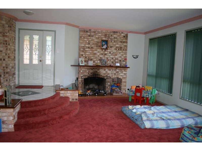 Gleneagle QLD 4285