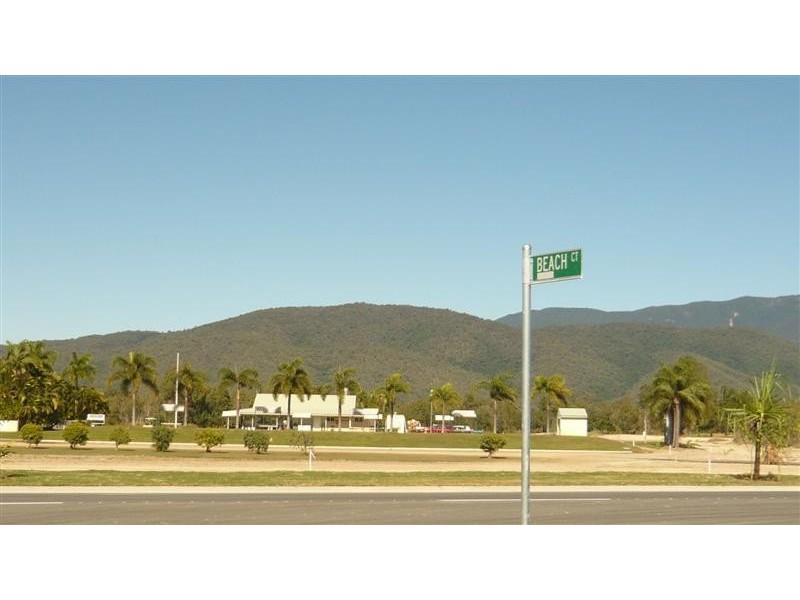 Balgal Beach QLD 4816