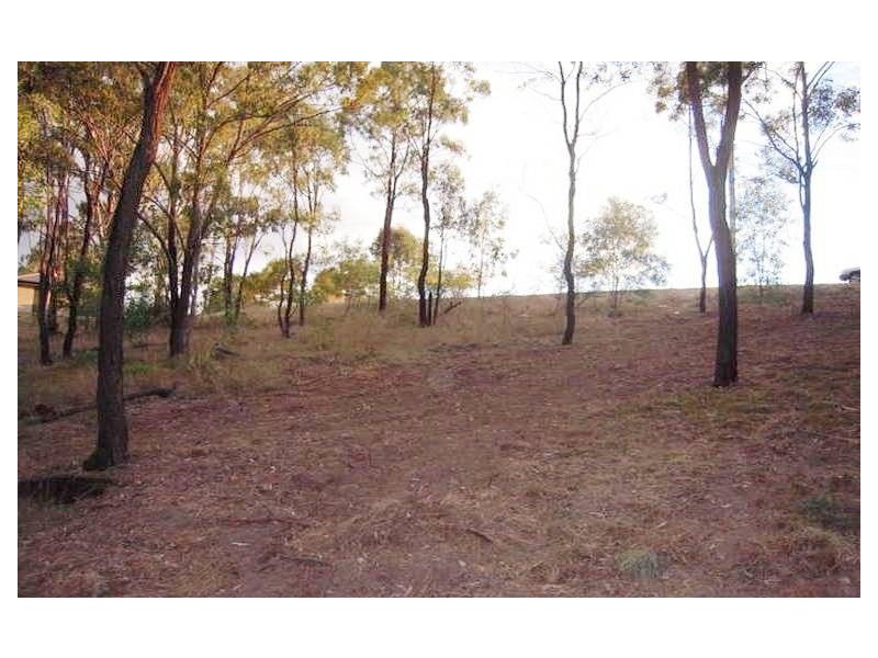 6 MUIRHEAD CL, Kooralbyn QLD 4285