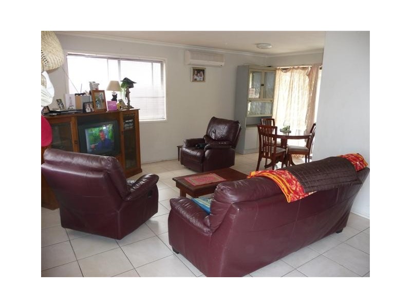 4 Linning Street, Mount Warren Park QLD 4207