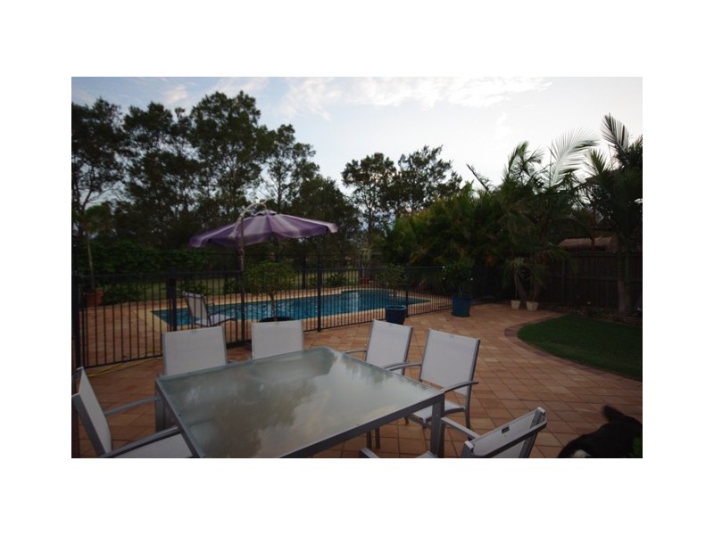 Windaroo QLD 4207