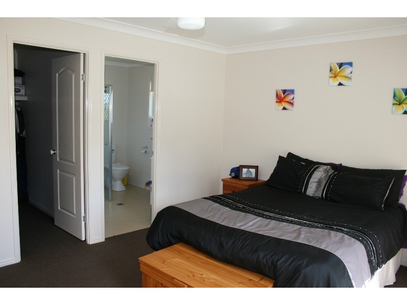 Gleneagle QLD 4285