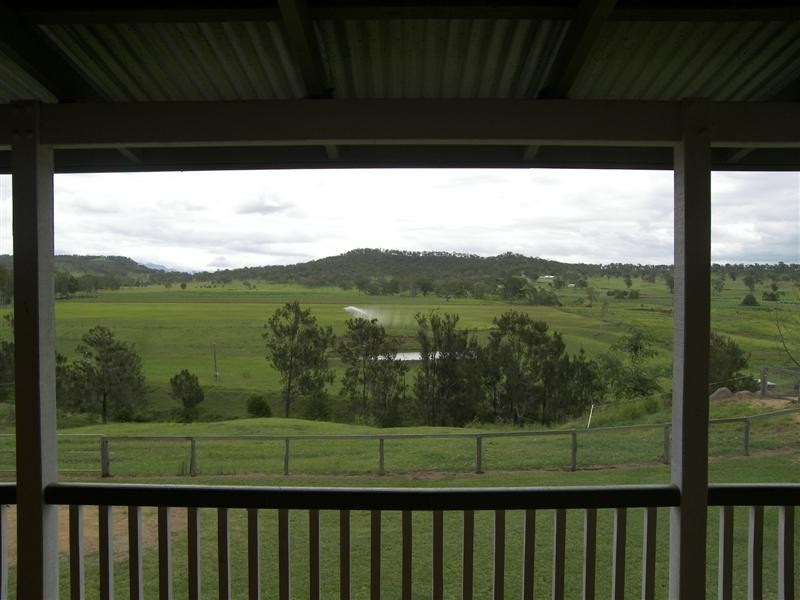 Oaky Creek QLD 4285