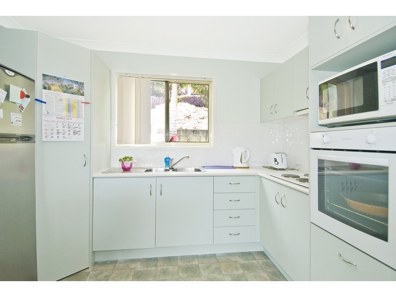 16 RAE  CT, Mount Warren Park QLD 4207