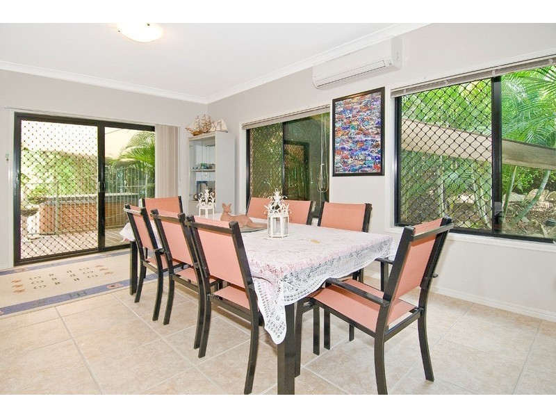 10 SALWOOD PLACE, Beenleigh QLD 4207