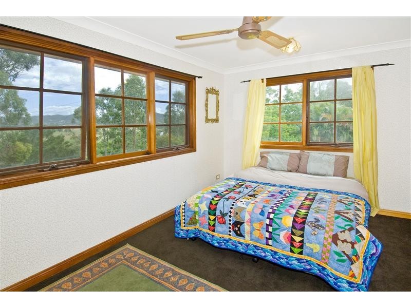 Mount Warren Park QLD 4207