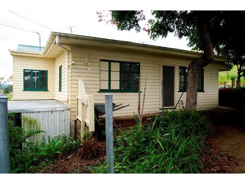 Laravale QLD 4285