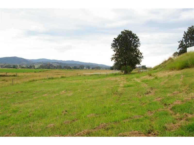 Laravale QLD 4285