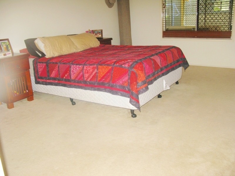 4 Ninky, Waterford QLD 4133