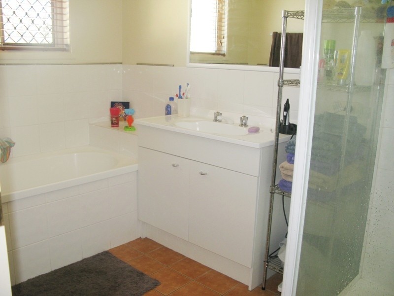 4 Ninky, Waterford QLD 4133