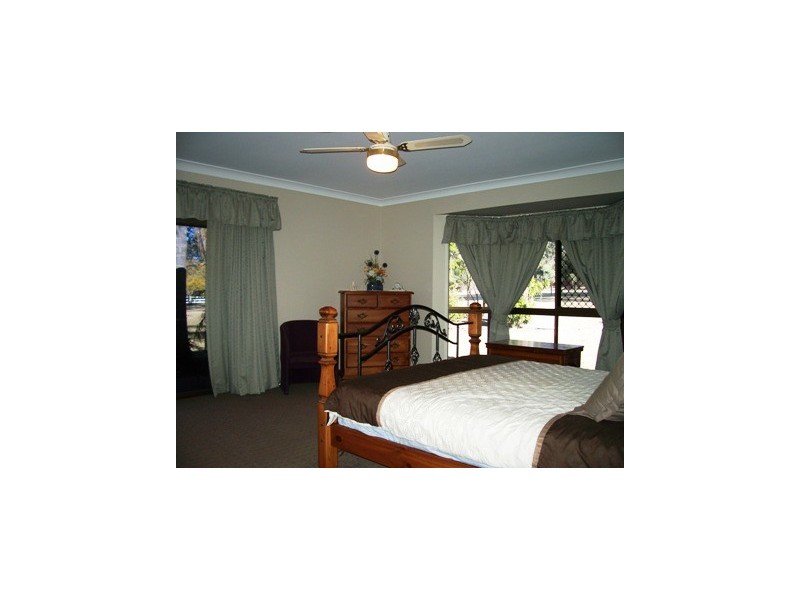 26 Andall road, Park Ridge South QLD 4125