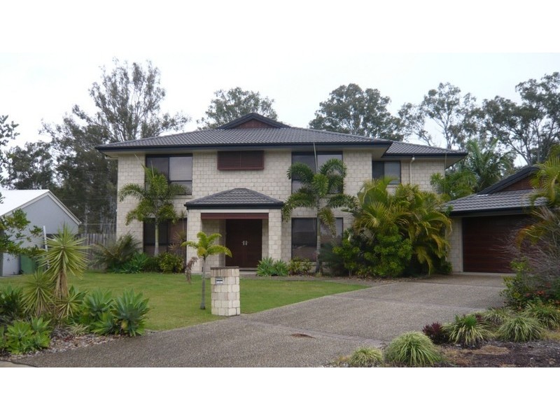 15 Lake Breeze Drive, Windaroo QLD 4207