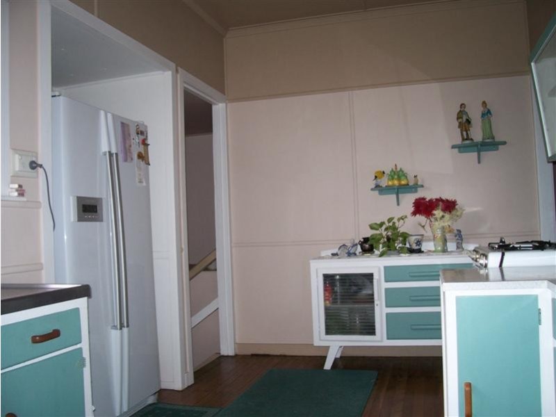 Holland Park QLD 4121