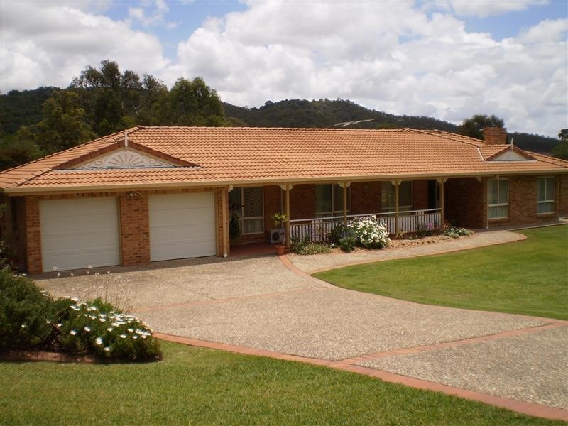 7 Leah Drive, Belivah QLD 4207