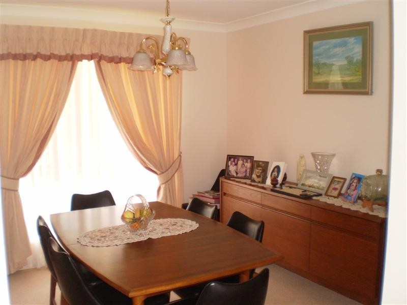 7 Leah Drive, Belivah QLD 4207