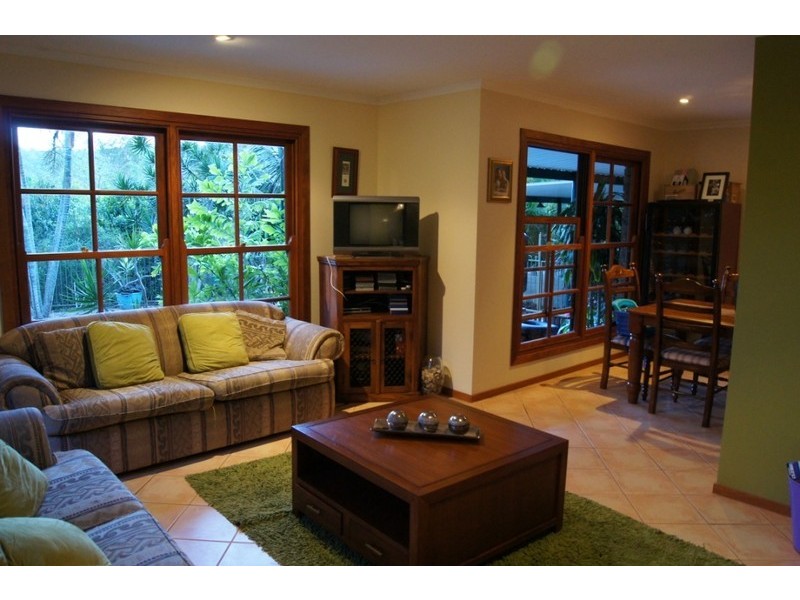 10 Rocklily Court, Shailer Park QLD 4128