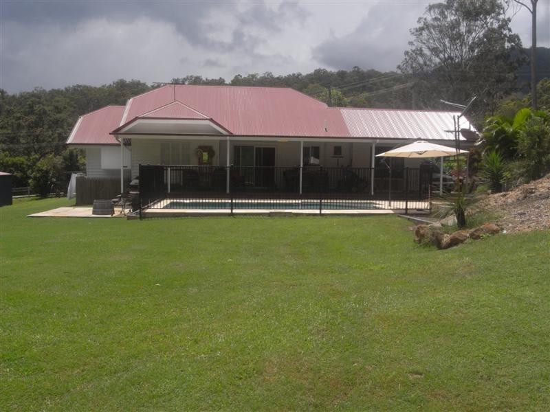 67 SIMMENTAL DR, Tamborine QLD 4270