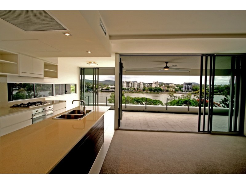 West End QLD 4101