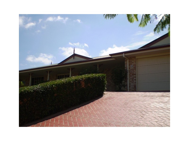 6 Crown Place, Carindale QLD 4152