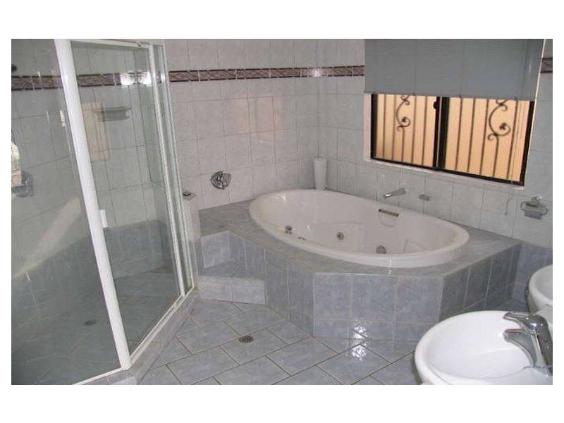 East Brisbane QLD 4169