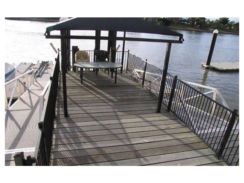 East Brisbane QLD 4169