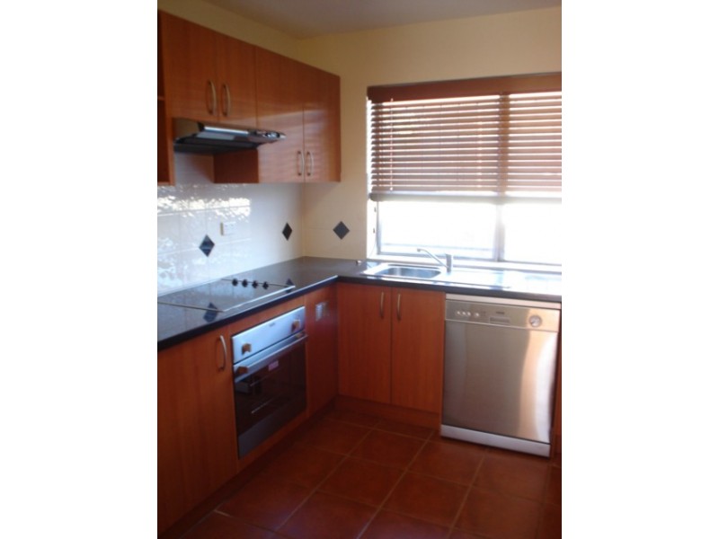 4/853 Wynnum Road, Cannon Hill QLD 4170