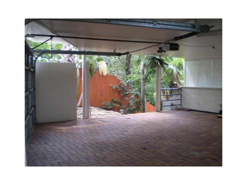 142 Rockbourne Terrace, Paddington QLD 4064