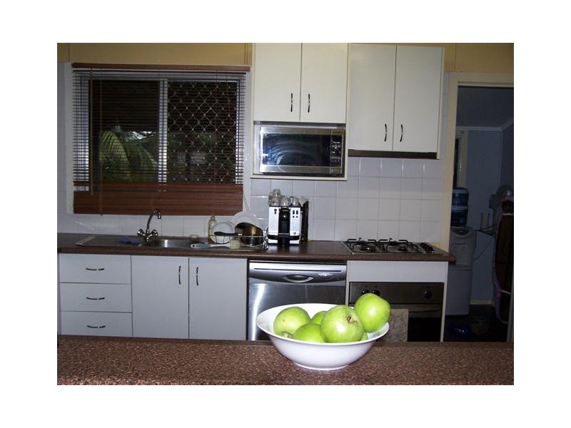 10 Lindale Street, Chermside West QLD 4032