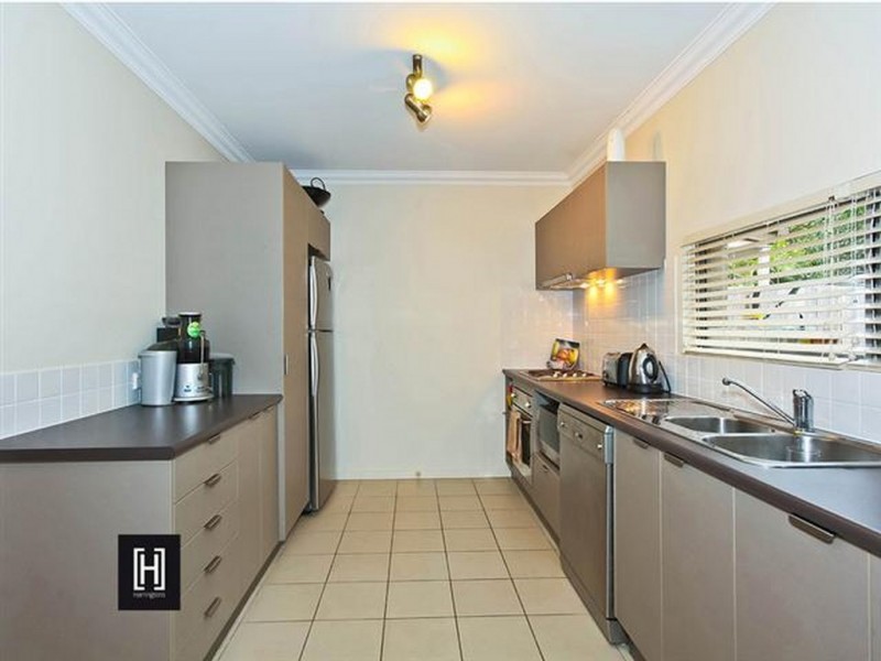 Greenslopes QLD 4120