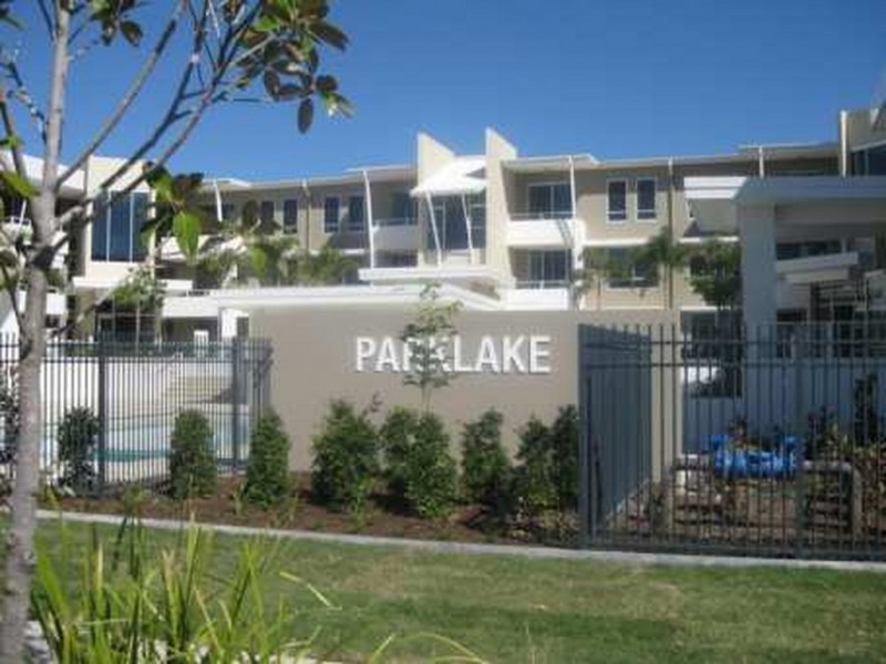 Varsity Lakes QLD 4227