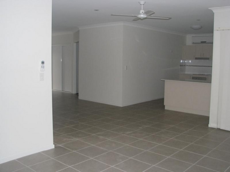 Booval QLD 4304