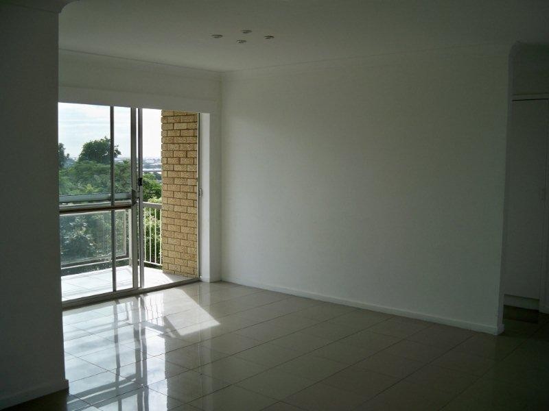 11/36 Pine Street, Bulimba QLD 4171