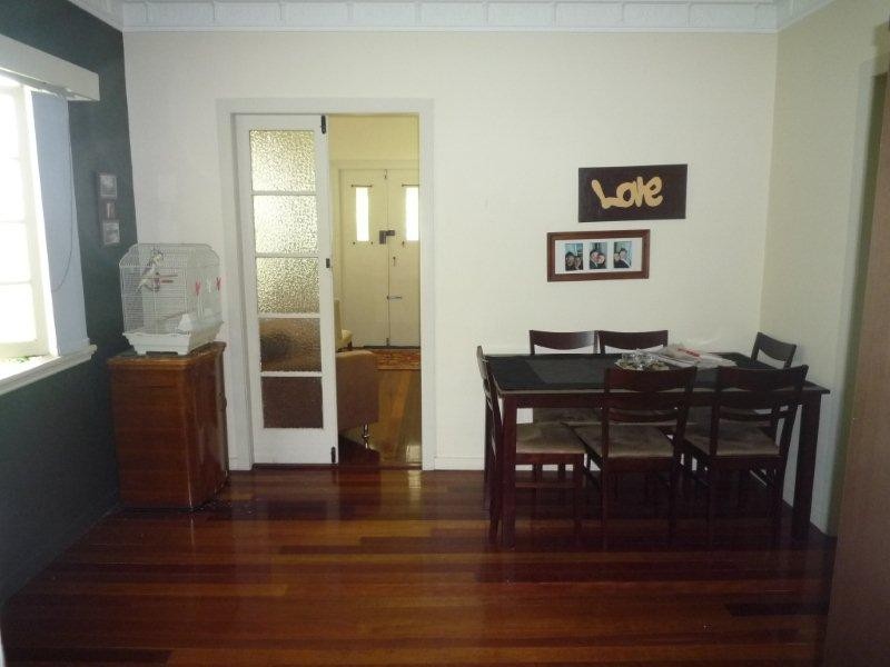 11 Wright, Bulimba QLD 4171