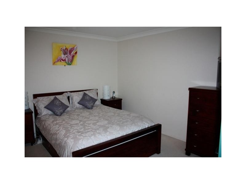 2 Miles, Hawthorne QLD 4171