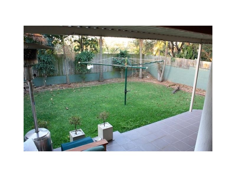 2 Miles, Hawthorne QLD 4171