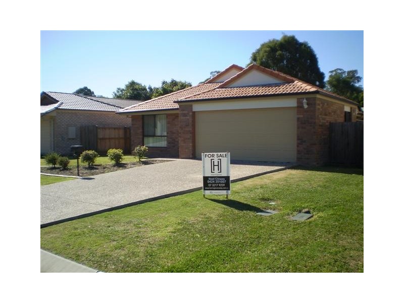 8 Bishop Court, Lawnton QLD 4501