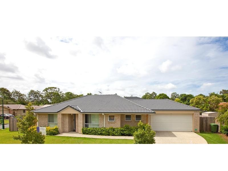 2 Bishop Court, Lawnton QLD 4501