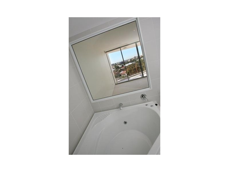 Highgate Hill QLD 4101