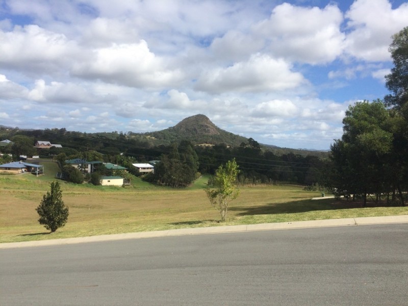 39 Tanderra Drive, Cooran QLD 4569