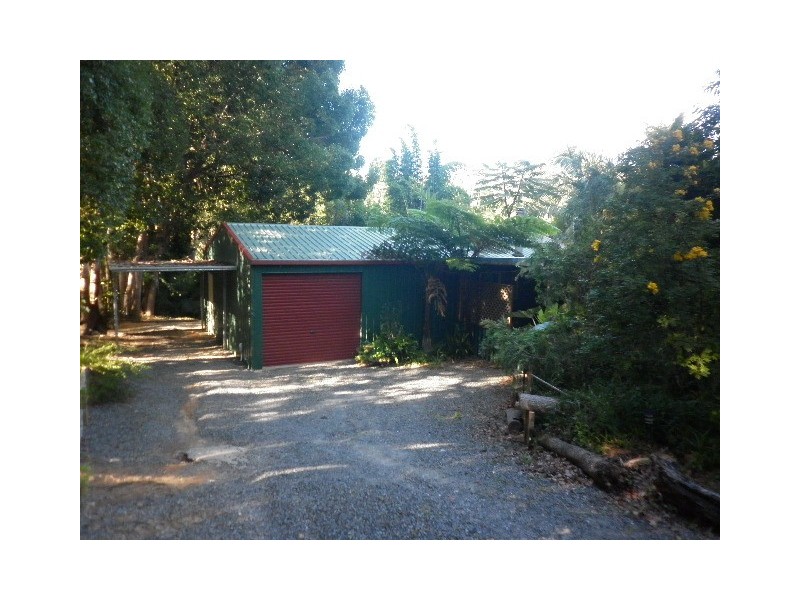 242 Uhlmanns Road, Federal QLD 4568